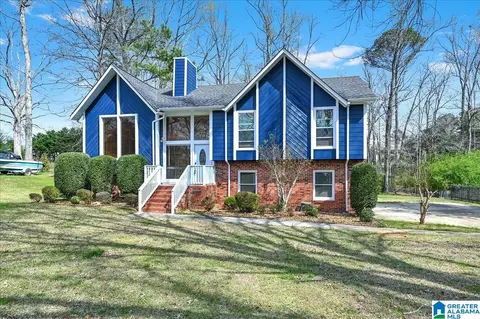 2304 Sutton Place Dr, Jasper, AL 35504 photo 2