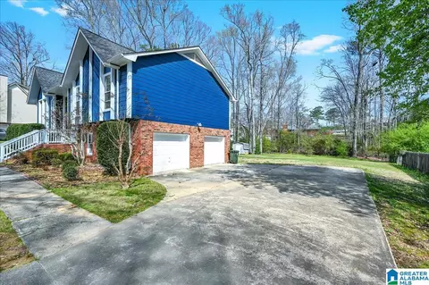 2304 Sutton Place Dr, Jasper, AL 35504 photo 3