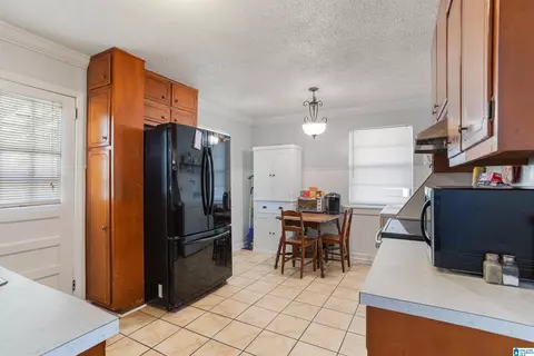 404 E 2nd St, Warrior, AL 35180 photo 10