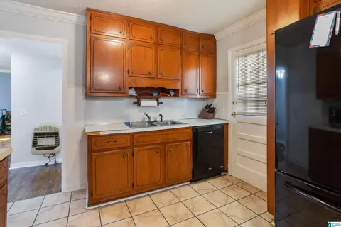 404 E 2nd St, Warrior, AL 35180 photo 12