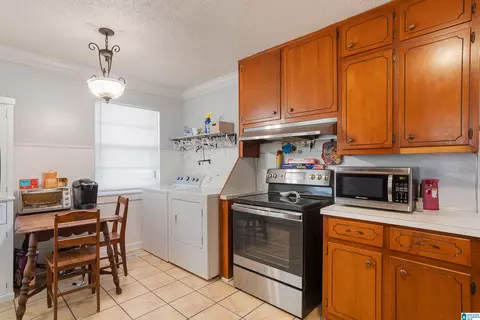 404 E 2nd St, Warrior, AL 35180 photo 11