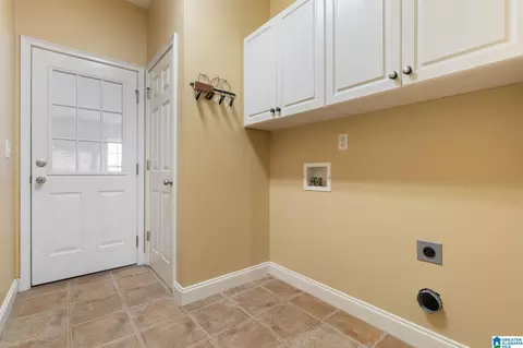 401 Cornwall Dr, Maylene, AL 35114 photo 28