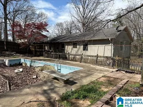113 Hillside Dr, Alabaster, AL 35114 photo 3
