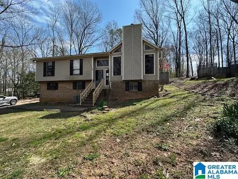 113 Hillside Dr, Alabaster, AL 35114 photo 1