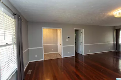 700 Windtree Dr, Weaver, AL 36277 photo 5