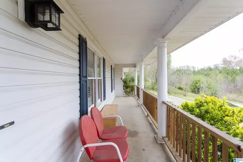 700 Windtree Dr, Weaver, AL 36277 photo 2