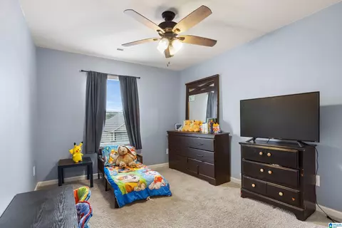 Bedroom - 9344 Hoffman Pl, Warrior, AL 35180 photo 1 of 7