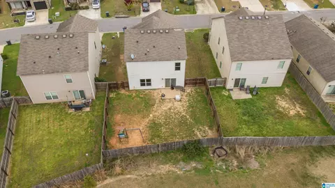 Exterior - 9344 Hoffman Pl, Warrior, AL 35180 photo 7 of 10