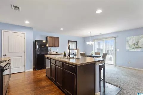 Kitchen - 9344 Hoffman Pl, Warrior, AL 35180 photo 2 of 7