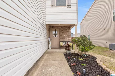 Exterior - 9344 Hoffman Pl, Warrior, AL 35180 photo 3 of 10