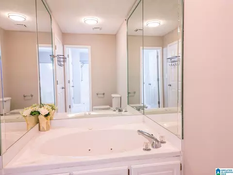 Bath - 108 Emerald Pt, Riverside, AL 35135 photo 6 of 6