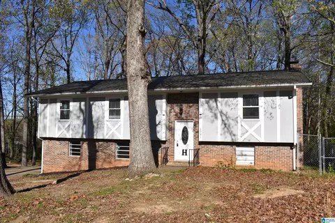 6301 Perry St, Anniston, AL 36206