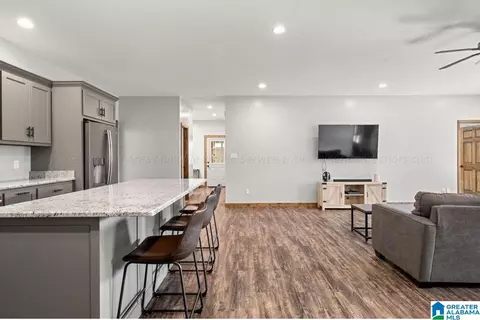 Kitchen - 5272 Burrows Xing, Jasper, AL 35504 photo 5 of 5