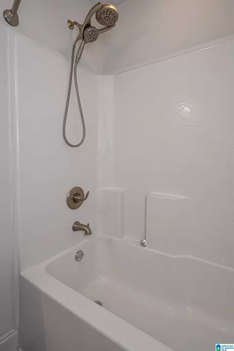 Bath - 151 Hidden Trace Ct, Montevallo, AL 35115 photo 7 of 7