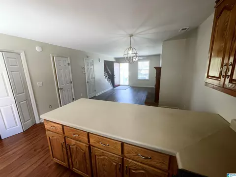 206 2nd St, Warrior, AL 35180 photo 6
