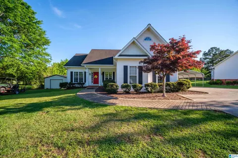 Exterior - 1407 Rutledge Ln, Jasper, AL 35503 photo 1 of 12