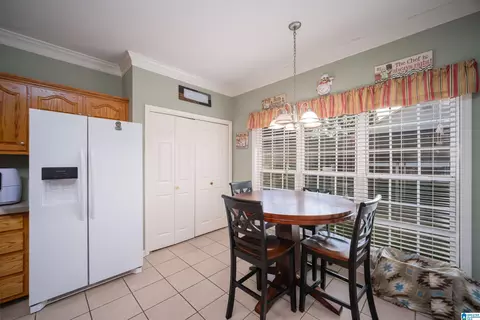 Dining - 1407 Rutledge Ln, Jasper, AL 35503 photo 2 of 2