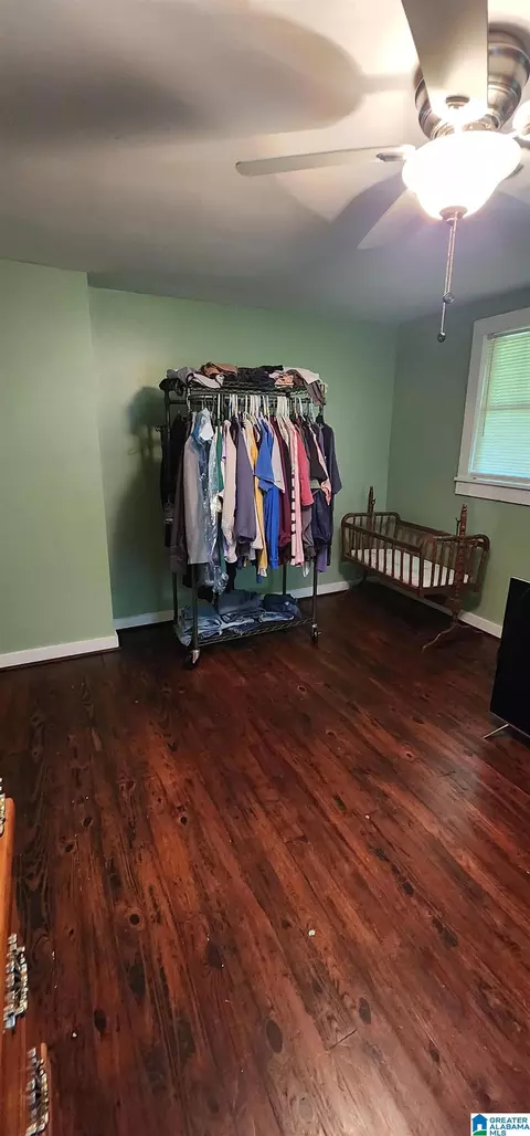 209 E 5th Ave, Oneonta, AL 35121 photo 17