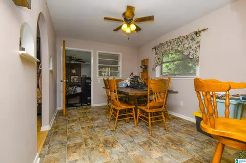 Dining - 1615 County Road 34, Clanton, AL 35045 photo 1 of 3