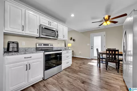 48 Trinity Ln, Oneonta, AL 35121 photo 9