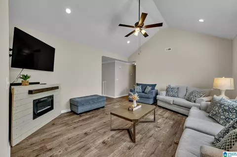 48 Trinity Ln, Oneonta, AL 35121 photo 5