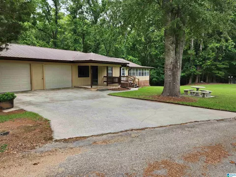 190 Davis Rd, Vincent, AL 35178 photo 3