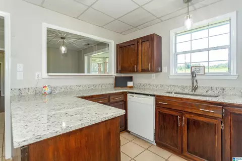 1040 Justice Rd, Warrior, AL 35180 photo 9