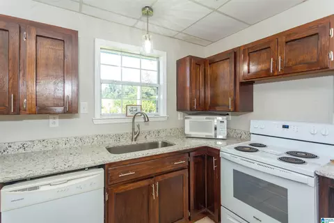 1040 Justice Rd, Warrior, AL 35180 photo 14