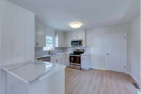 204 Augusta St, Clanton, AL 35045 photo 15