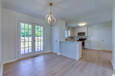 204 Augusta St, Clanton, AL 35045 photo 11