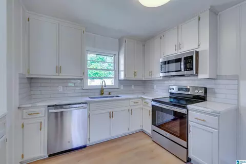 204 Augusta St, Clanton, AL 35045 photo 16