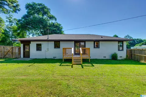 204 Augusta St, Clanton, AL 35045 photo 37