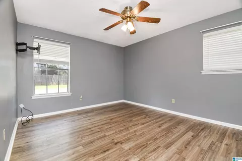 114 Morris Ave, Clanton, AL 35045 photo 12
