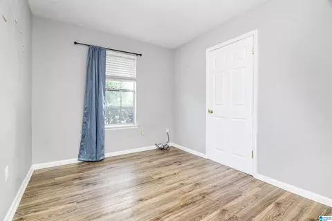 114 Morris Ave, Clanton, AL 35045 photo 9