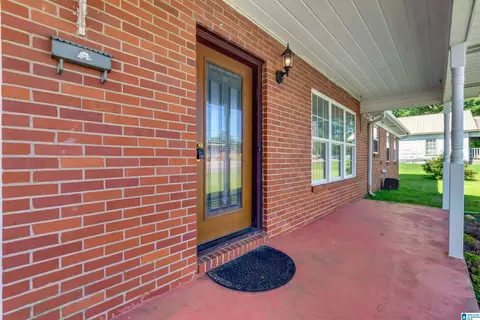 23 2nd Ave S, Clanton, AL 35045 photo 8