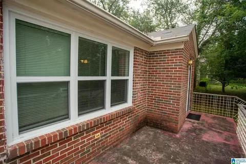 401 E 5th St, Anniston, AL 36207 photo 4