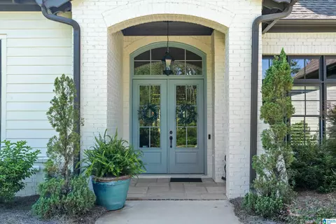 2333 Brock Cir, Birmingham, AL 35242 photo 3