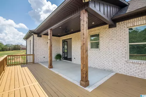 55 Crest Loop Rd, Clanton, AL 35045 photo 6