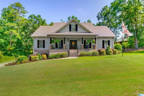 Exterior - 1038 Temple Rd, Clanton, AL 35045 photo 1 of 15