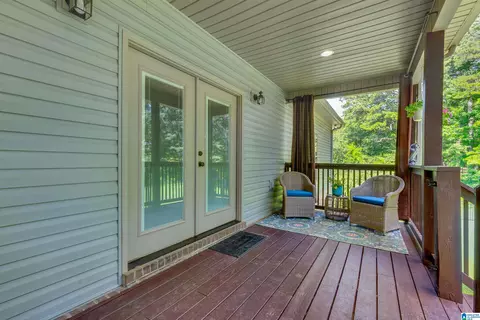 Exterior - 1038 Temple Rd, Clanton, AL 35045 photo 12 of 15