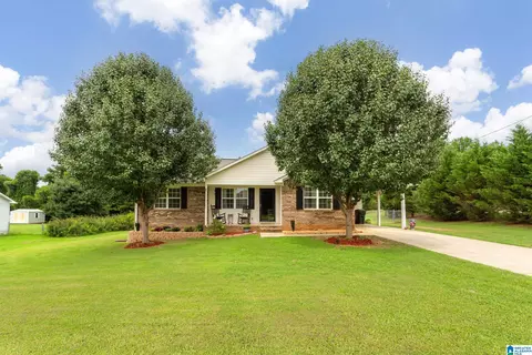 555 Bailey Rd, Weaver, AL 36277 photo 1
