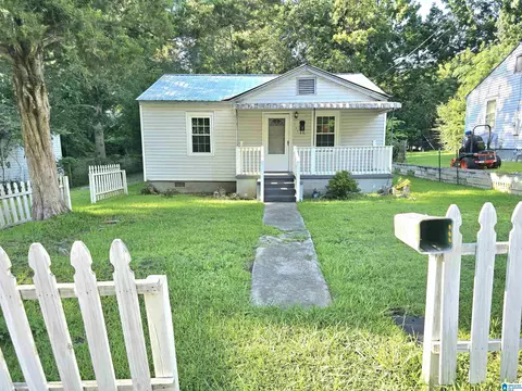 209 E 29th St, Anniston, AL 36201 photo 1