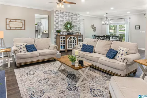102 Windover Dr, Clanton, AL 35045 photo 8