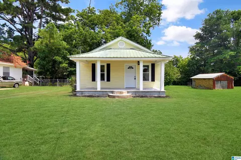 107 Hinkle Rd, Clanton, AL 35045 photo 1