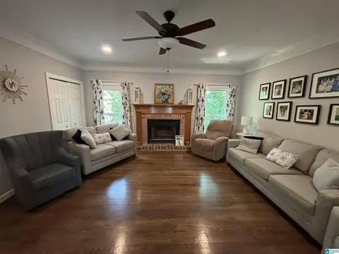 202 Newgate Cir, Alabaster, AL 35007 photo 5