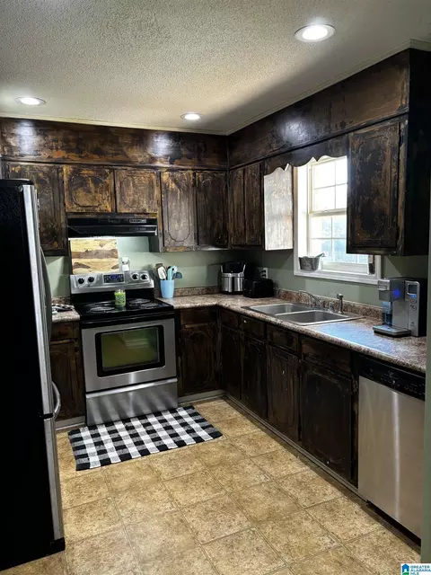205 Elson Ave, Clanton, AL 35045 photo 13