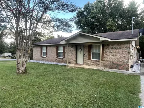205 Elson Ave, Clanton, AL 35045 photo 2