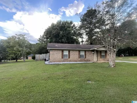 205 Elson Ave, Clanton, AL 35045 photo 6