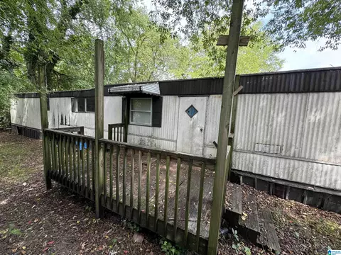 216 Main St, Graysville, AL 35073 photo 7