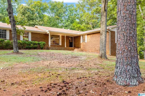 85 Bryan Cir, Warrior, AL 35180 photo 2